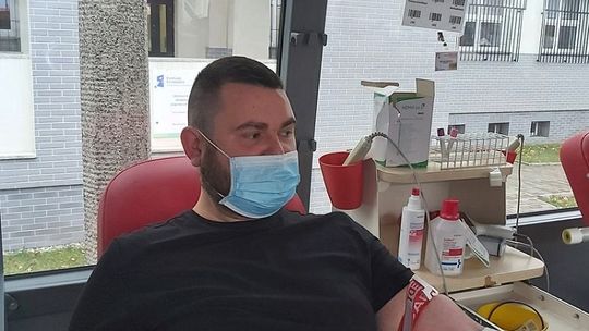 10 litrów bezcennego daru zebranych w malborskiej komendzie!