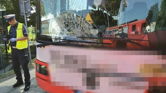 51-latek poniósł śmierć na miejscu wypadku w Sztutowie.