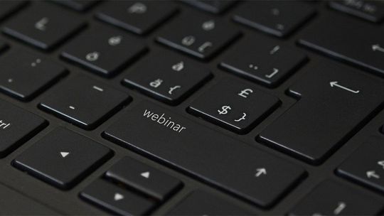 Bezpłatne webinaria w ZUS. Sprawdź jakie