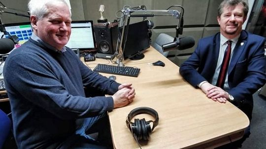 Burmistrz Miasta Malborka Marek Charzewski gościem Malborskiego Okna Dialogowego.