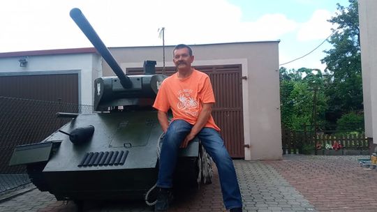 Była replika Titanica, teraz czas na replikę czołgu. Niezwykłe hobby mieszkańca Malborka.