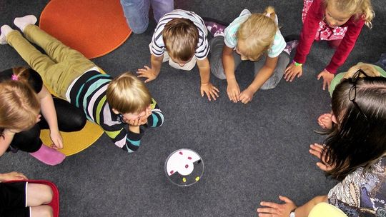 Dodatkowy zasiłek opiekuńczy na kolejne dwa tygodnie