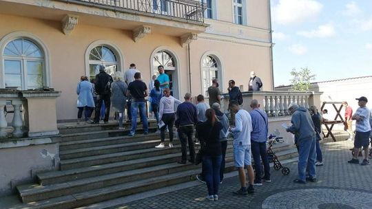 Duże zainteresowanie sobotnimi akcjami w Muzeum Miasta Malborka - można było się spisać i zaszczepić