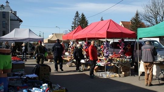 Kontrole policji na malborskim targowisku