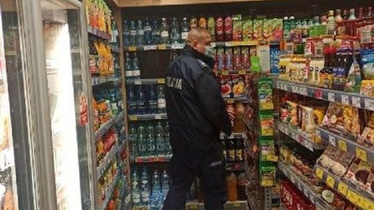 Malbork. Coraz więcej zachorowań na covid-19. Pamiętajmy o zasadach bezpieczeństwa.
