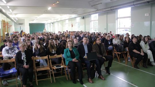 Malbork. Konferencja dla uczniów szkół podstawowych.