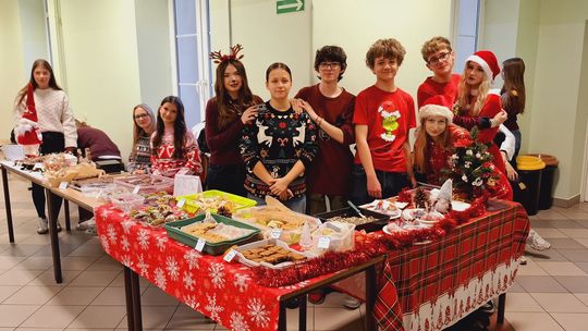 Malbork. Mikołajki 2025 w Technikum nr 3 dla Zosi.