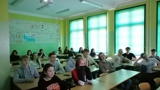Malbork. Młodzieżowe Spotkania z Medycyną w II LO.