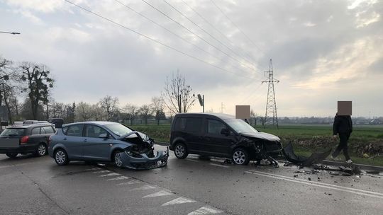 Malbork. Nieustąpienie pierwszeństwa przyczyną kolizji.