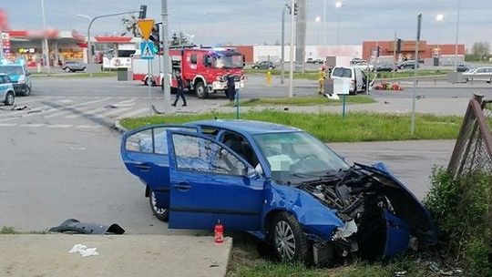 Malbork. Policjanci pracowali na miejscu groźnego wypadku