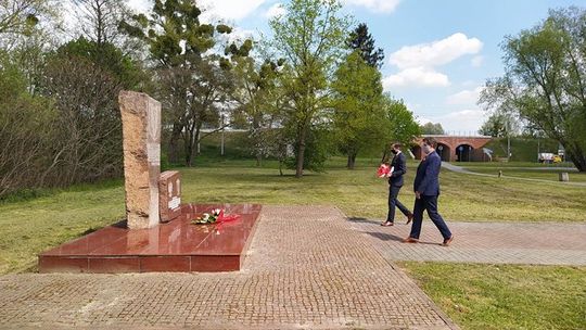 Malbork. Upamiętniono 75. Rocznicę Zakończenia II Wojny Światowej - Dzień Zwycięstwa