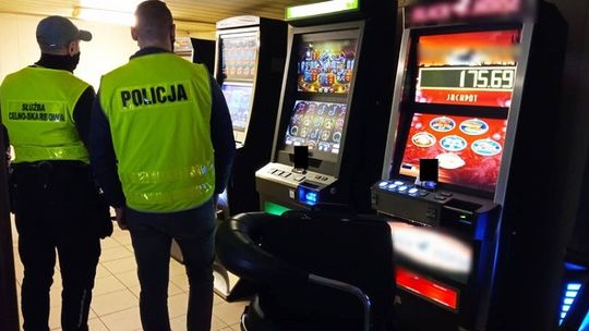 Malbork. Zabezpieczone nielegalne automaty do gier
