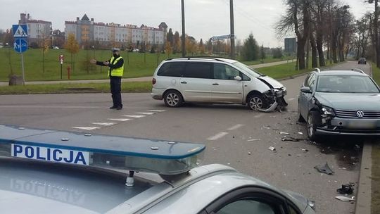 Malbork. Zderzenie aut na ulicy Konopnickiej.