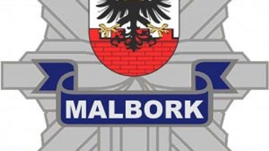 Malborscy policjanci przypominają o obowiązujących obostrzeniach.