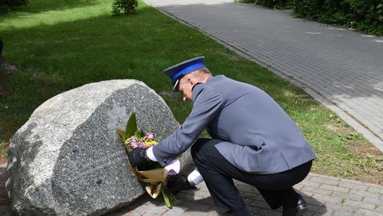 Malborscy policjanci uczcili pamięć tych, którzy służyli Ojczyźnie.