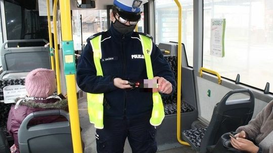Malborska policja apeluje, przestrzegajmy obowiązujących obostrzeń!