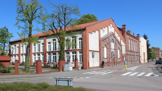 Malborska sienkiewiczówka szykuje się na nowy rok szkolny - trwa remont za ponad 700 tys. zł