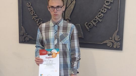 Mariusz Waleryś z ZSP nr 3 w Malborku finalistą XXVI Ogólnopolskiego Konkursu Wiedzy Biblijnej