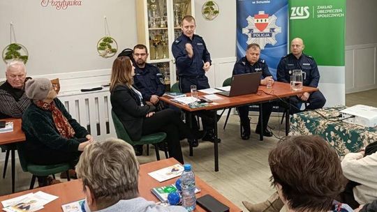 Mikołajki Pomorskie. Seniorzy wobec współczesnych zagrożen.