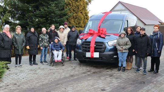 Nowy samochód dla ŚDS w Kończewicach