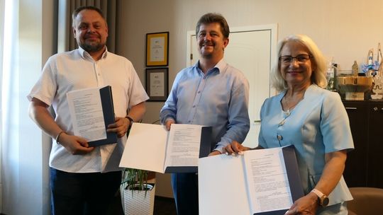 Podpisanie umowy na remont ulicy Nowowiejskiego w Malborku