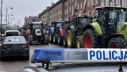 Pomorscy policjanci dbają o bezpieczeństwo podczas protestów