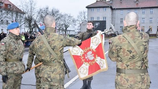 Pomorscy terytorialsi zakończyli szkolenie w ramach programu „Ferie z WOT” i złożyli przysięgę.