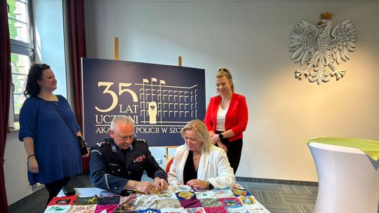 Pomorska Policja dołącza do akcji „PLED – Tak rośnie dobro”.