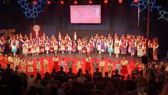 🎧Posłuchaj: Jubileusz 25-lecia Zespołu Pieśni i Tańca 22. Bazy Lotnictwa Taktycznego „Malbork”.