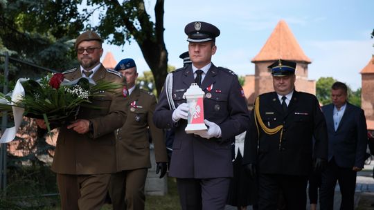 🎧Posłuchaj: Malbork uczcił pamięć ofiar Rzezi Wołyńskiej i uczestników plebiscytu na Ziemi Malborskiej.