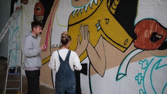 🎧Posłuchaj: Mural pod mostem – nowe oblicze bulwaru nad Nogatem.