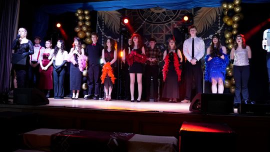 🎧Posłuchaj: Pasja, wsparcie i dojrzałość — Tak wyglądały 30. „Henryki” w I LO w Malborku.