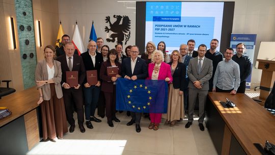 🎧Posłuchaj: Powiatowe Centrum Zdrowia w Malborku z dużym dofinansowaniem. Nowy sprzęt w poradniach i wymiana windy w szpitalu.