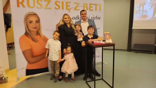 🎧Posłuchaj: Premiera książki Beaty Lipeckiej- Płocharskiej w Malborku. Wieczór pełen emocji i inspiracji.