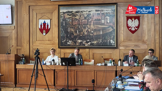 🎧Posłuchaj: Rada Miasta Malborka obradowała po raz szesnasty. Kredyt znów bez zgody.