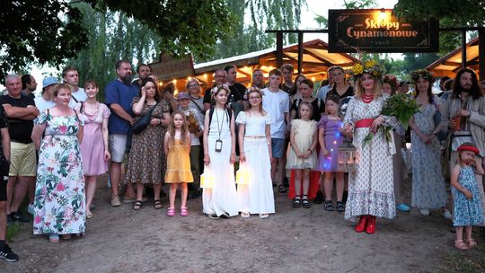 🎧Posłuchaj: Tłumy mieszkańców podczas Malborskich Obchodów Nocy Świętojańskiej.