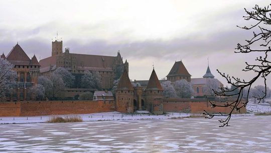 🎧Posłuchaj:  Wysoka frekwencja, plany inwestycyjne i wystawiennicze Muzeum Zamkowego w Malborku.