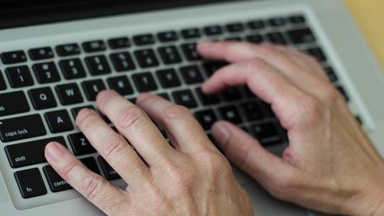 🎧Posłuchaj: ZUS nieczynny 10 listopada, ale sprawy możesz załatwić online. 🎧Posłuchaj: ZUS nieczynny 10 listopada, ale sprawy możesz załatwić online.