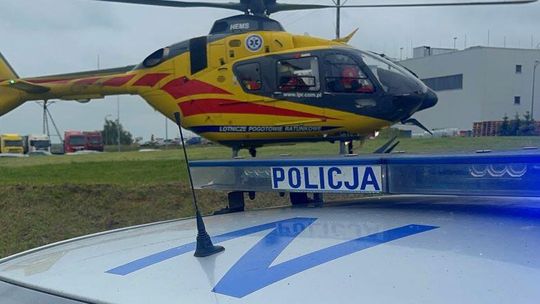 Potrącenie pieszych stojących na poboczu. Sztumska policja apeluje o rozwagę na drodze.