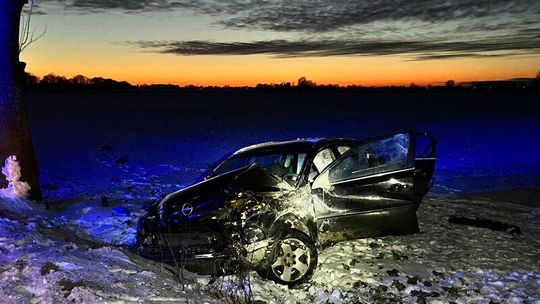 Powiat malborski. 17-latek kierując bez uprawnień spowodował wypadek drogowy.