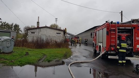 Pożar w stolarni przy ul. Dalekiej w Malborku 