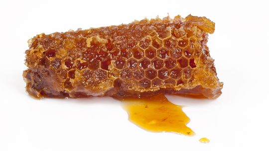Propolis: Dar Natury od Pszczół