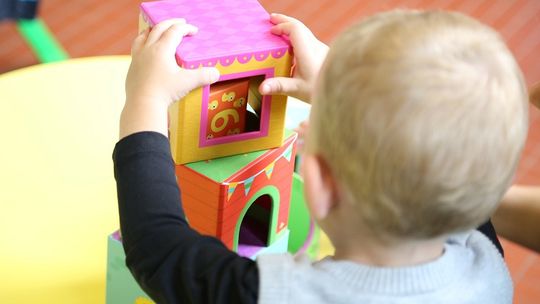 Przedszkola, szkoły i żłobki zamknięte. Dodatkowy zasiłek opiekuńczy przedłużony do 11 kwietnia.