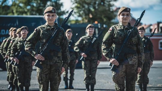 Przysięga 35 żołnierzy 7 Pomorskiej Brygady Obrony Terytorialnej. 