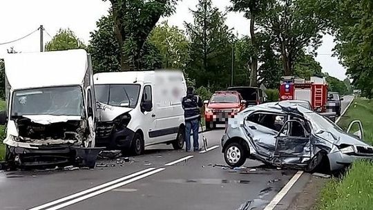 Śmiertelny wypadek w Dębinie i nietrzeźwy sprawca wypadku w okolicach Wielbarku.