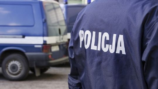 Stare Pole: Zderzył się z innym autem i uciekł z miejsca zdarzenia. Policja szuka świadków.