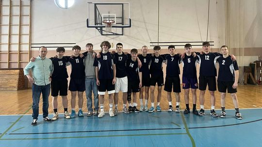 Sukces drużyny koszykarskiej chłopców z II LO w Malborku