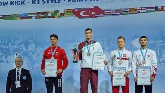 Sukces malborskiego sportowca podczas Mistrzostw Europy w Kickboxingu WAKO w Turcji.