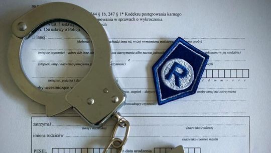 Sztum. 22-latek zatrzymany za jazdę pomimo dwóch zakazów prowadzenia pojazdów.