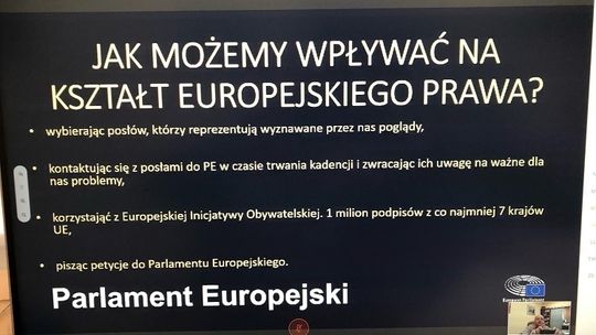 Uczniowie ZSP nr 3 w Malborku na lekcji w Brukseli